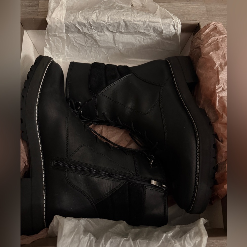 Women’s Frank Sarto Combat boots